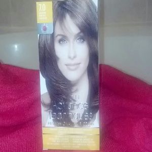 Brighten up your hair with a little Blonde Color