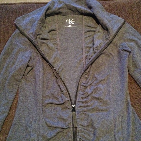 Sold in bundle! - Picture 4 of 4