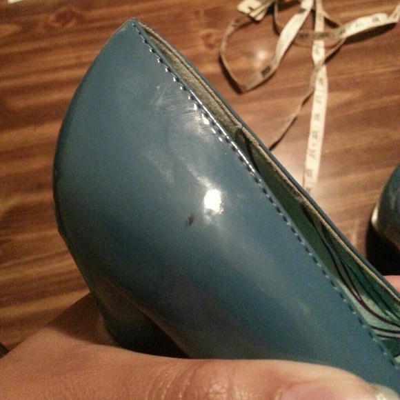 Powder Blue Heels - Picture 3 of 3