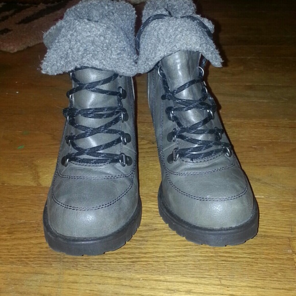 Mudd boots