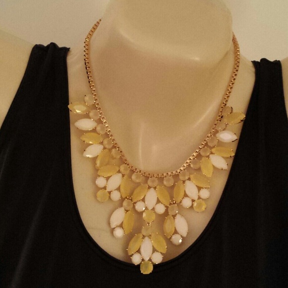 *BUNDLED* Kate Spade Marquee Statement Necklace