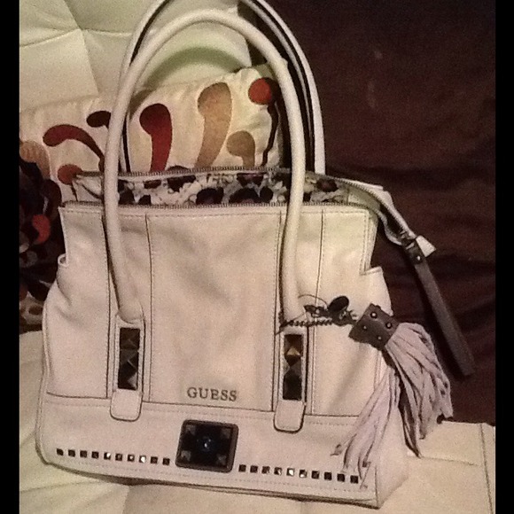 NWT Guess Purse