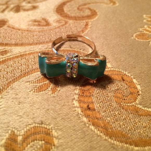 Bow Rings with Rinestones❤️ - Picture 3 of 4