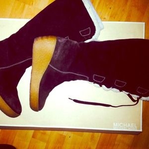 Michael Kors Winter Lace Up Wedge Suede Boots