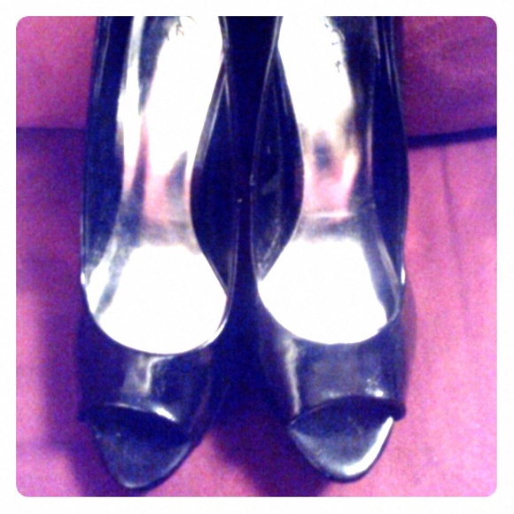 Patent leather pumps
