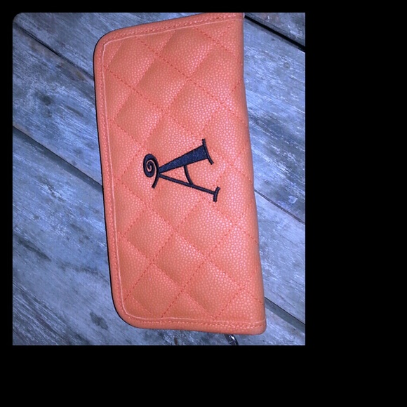 Wallet - Picture 1 of 1