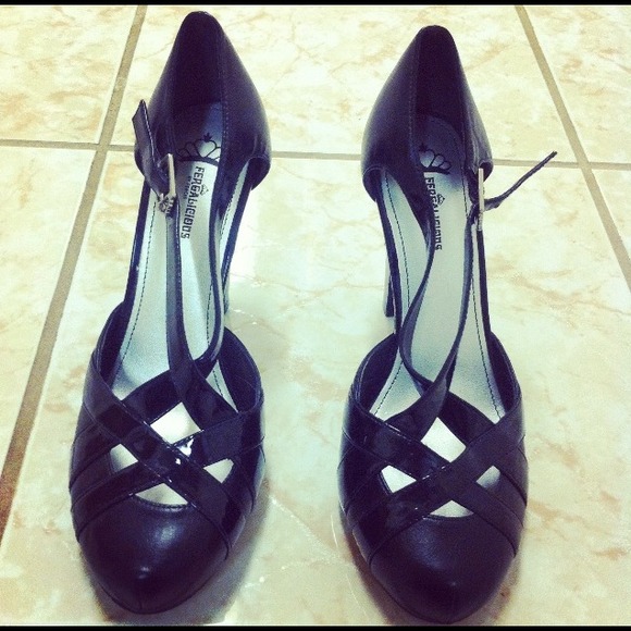 🎀Fergie black heels🎀