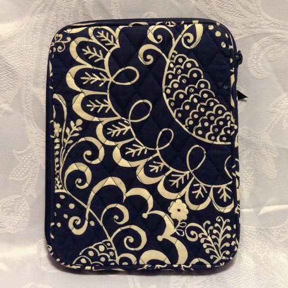 🎉HP!🎉 Navy & Cream iPad Mini/Tablet sleeve - Picture 2 of 4