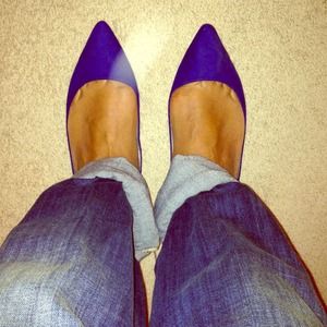 Pointy Toe Flats w/ studs