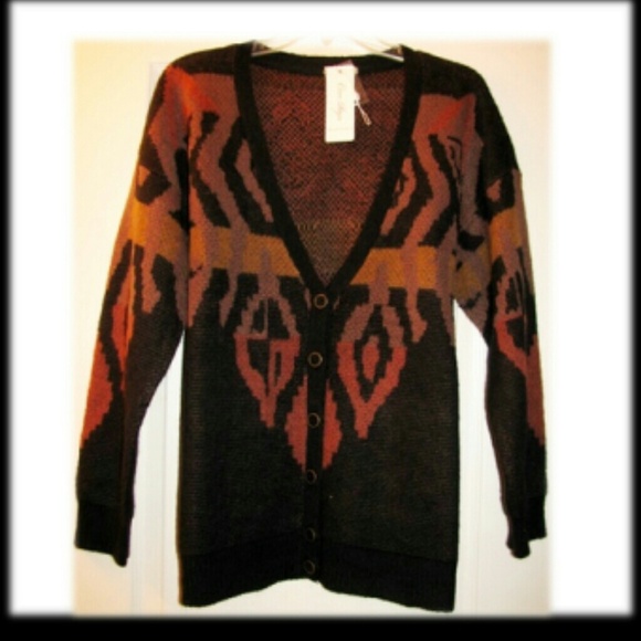 Oversized Knit Boyfriend Sweater - Picture 3 of 4