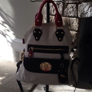 Emma Fox leather top handle bag.