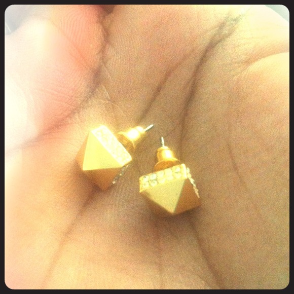 Vince Camuto Studs