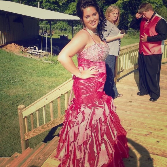 Prom dress - Picture 1 of 1