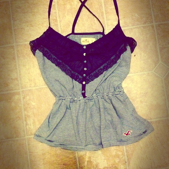 Cute Hollister tank top