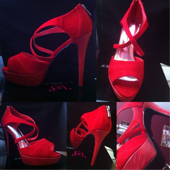 Brand new red strappy high heels size 7
