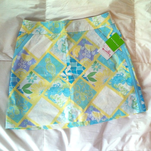REDUCED!!! LILLY PULITZER athletic skirt.