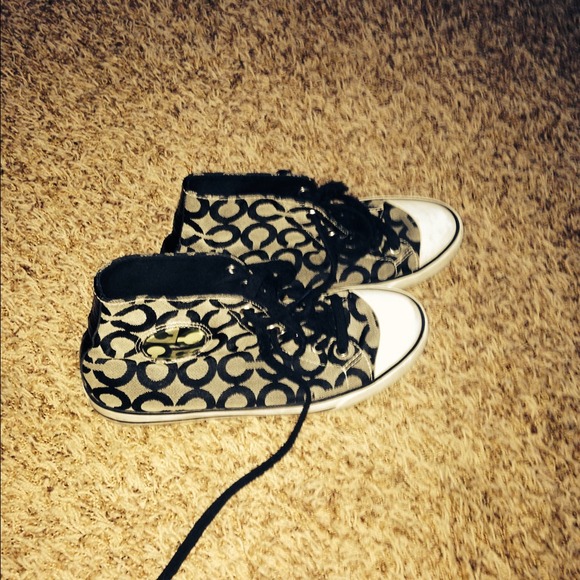 Coach gym shoes