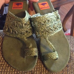 rocketdog flip flops