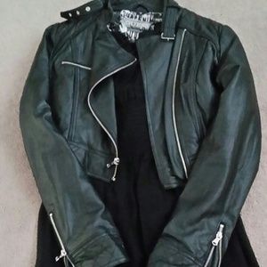 Guess cropped jacket