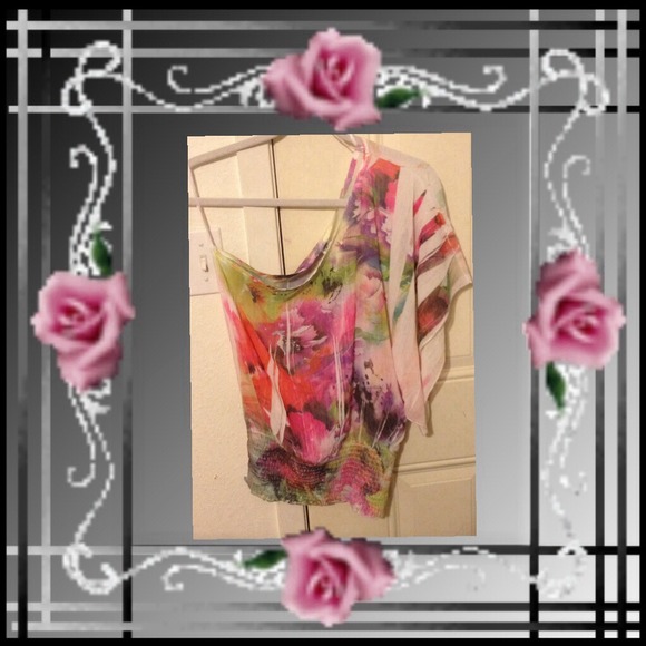 ✨Beautiful Watercolors 1 Shoulder Top....Size Lg✨ - Picture 2 of 2