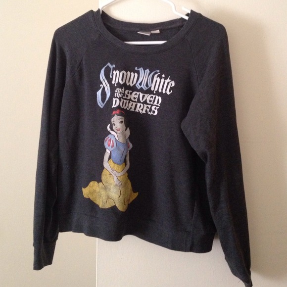 Disney sweatshirt
