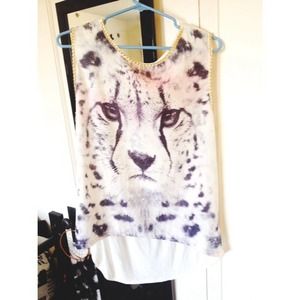 ❤️Silky, high low feel top❤️