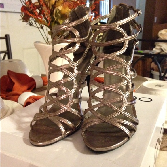 Aldo Heels good condition.
