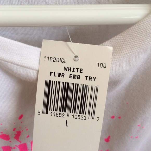 {reduced} juicy couture graphic top - Picture 3 of 4