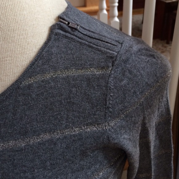 sparkly sweater - Picture 3 of 4