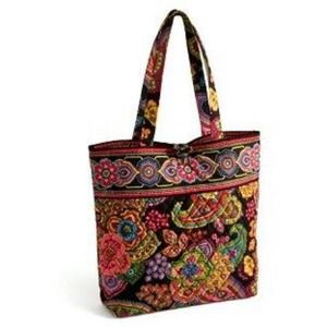 HOLD Vera Bradley tote in Symphony in Hue