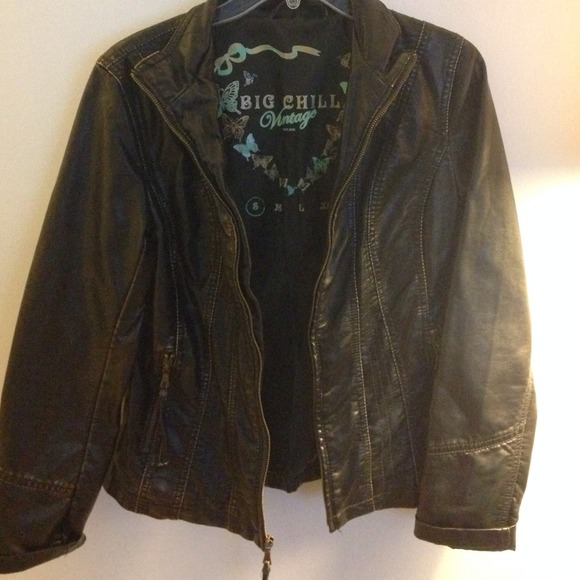 TO BE DONATED - Picture 2 of 4