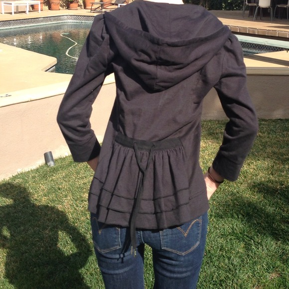 Juicy Couture Black 3/4 length sleeve sweatshirt. - Picture 2 of 3