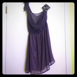 VINTAGE DRESS!