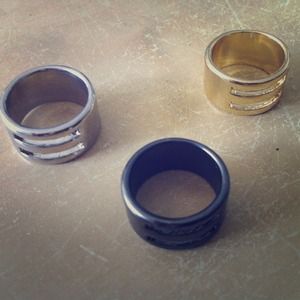 SOLD ON VINTED! Metallic Midi Rings