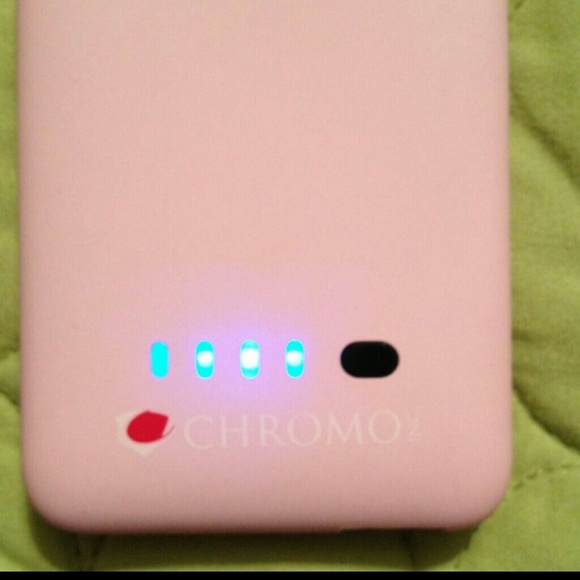 IPhone 4/4s charging case
