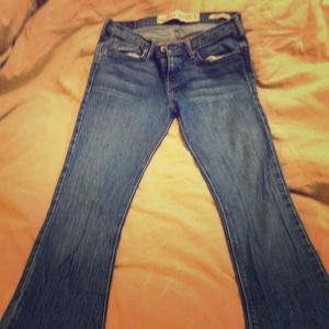 Hollister jeans