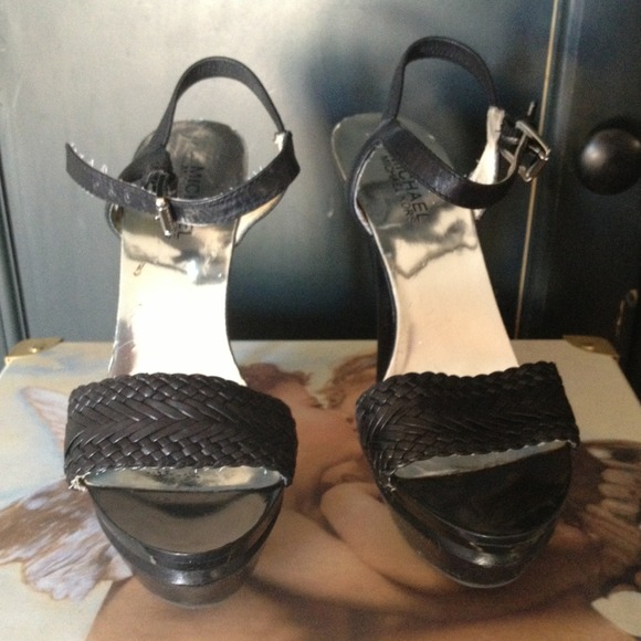 Sold - Picture 4 of 4