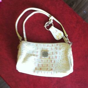 D&B soft yellow croco-leather clutch with key fob