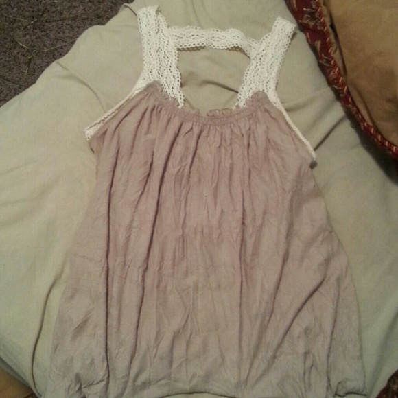 Tan cut out back tank