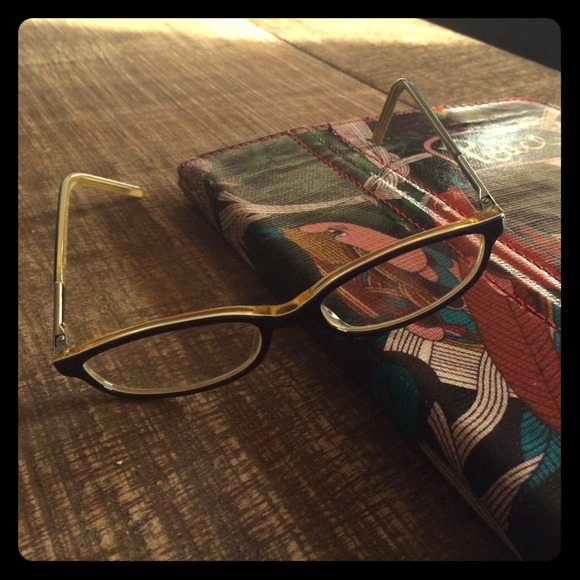 GUCCI READING GLASSES, *AUTHENTIC*