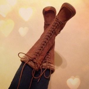Big Buddha Lace-up boots in Brown