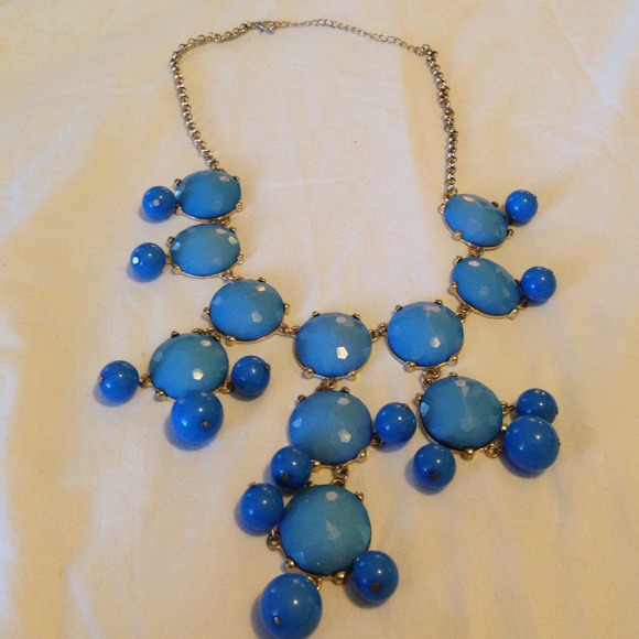 Blue bubble necklace