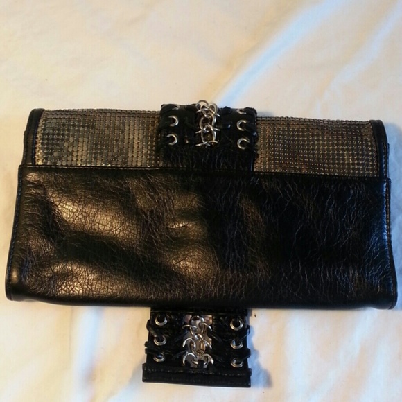 Clutches - Picture 3 of 3