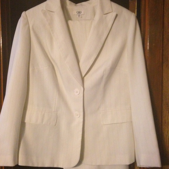 Women's pantsuit size 14