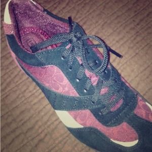 Coach size 7 purple sneakers worn once