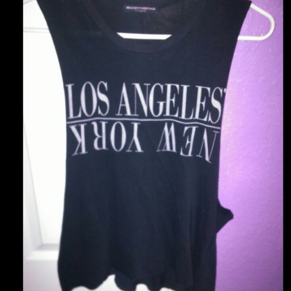PM Editors Pick!!Brandy Melville LA/NY muscle tank