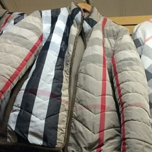 Authentic Burberry zip down bubble coat