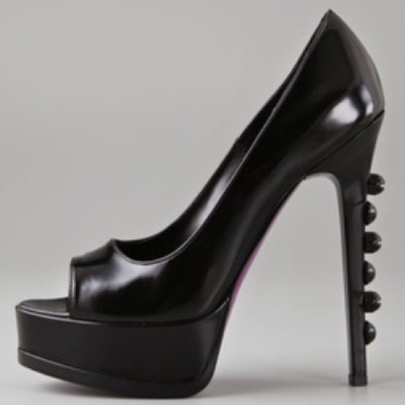 Ruthie Davis Classic Black Platform Pump