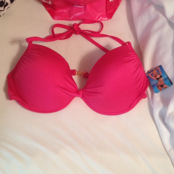 Nwt! Victoria secret push-up swimsuit