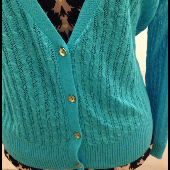 Tiffany colored sweater - Picture 2 of 2